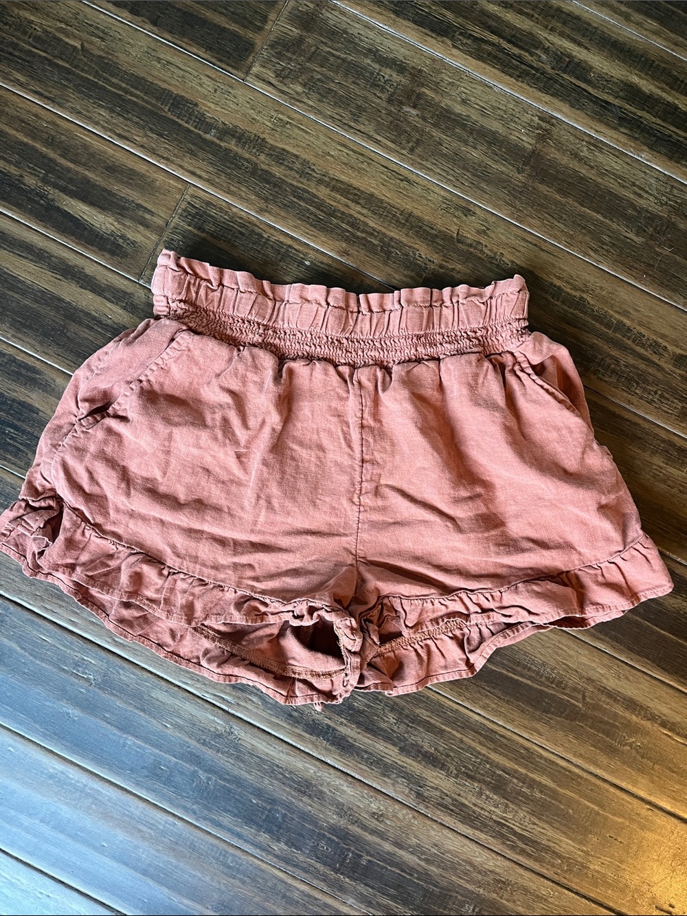 Aerie Ruffled Waist Linen-Blend Shorts
